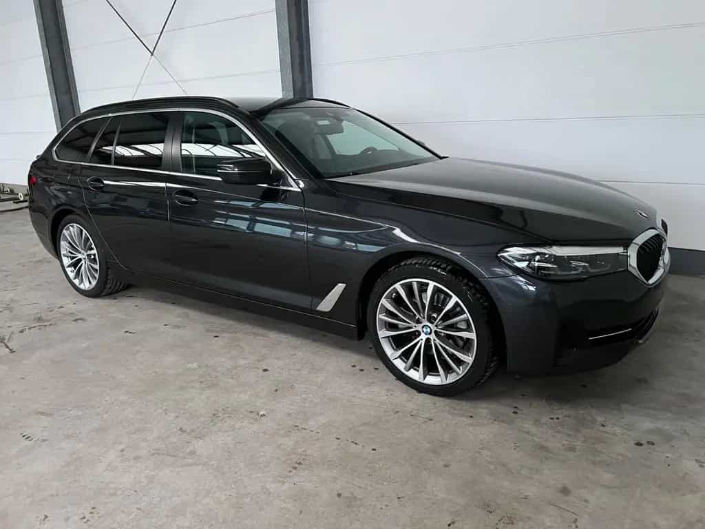 BMW 5 Series 520d Touring+HUD+Park-Assist+Harman-K.+1.Hand. 07/2022-photo-25