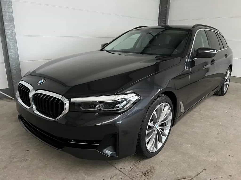 BMW 5 Series 520d Touring+HUD+Park-Assist+Harman-K.+1.Hand. 07/2022-photo-3
