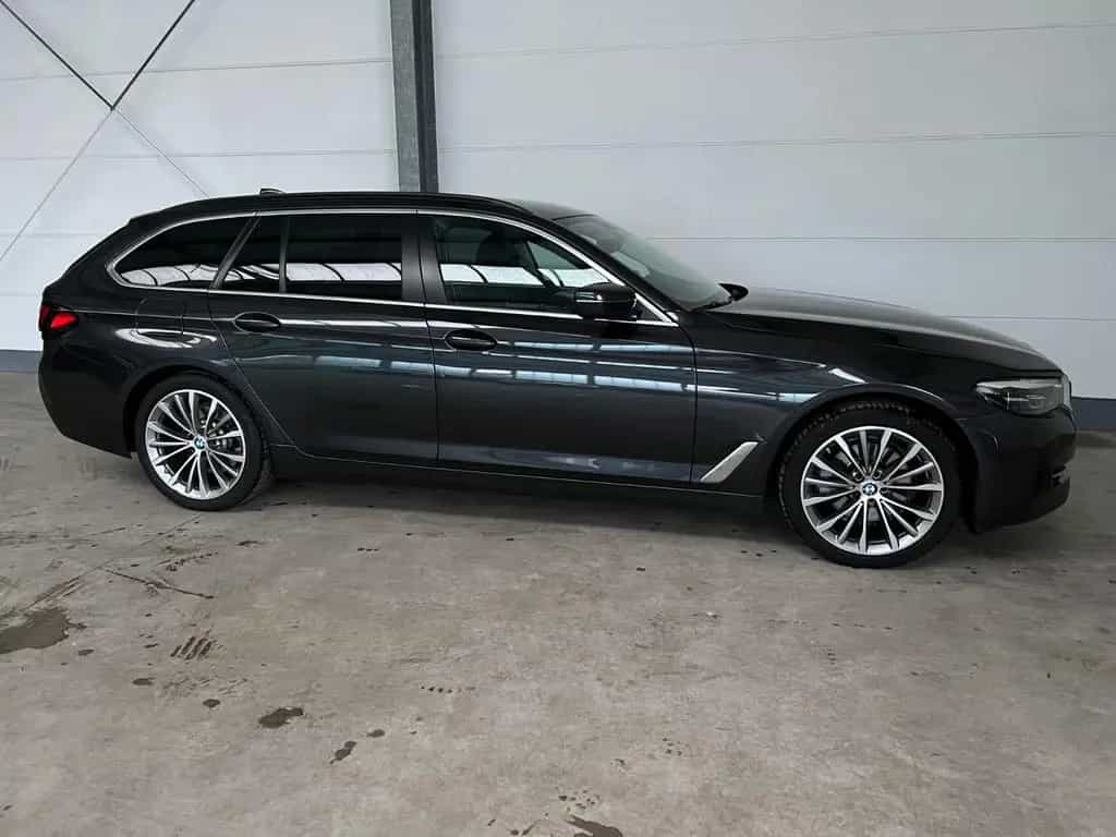 BMW 5 Series 520d Touring+HUD+Park-Assist+Harman-K.+1.Hand. 07/2022-photo-35
