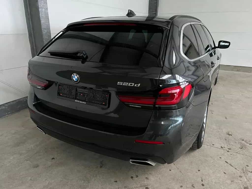 BMW 5 Series 520d Touring+HUD+Park-Assist+Harman-K.+1.Hand. 07/2022-photo-42