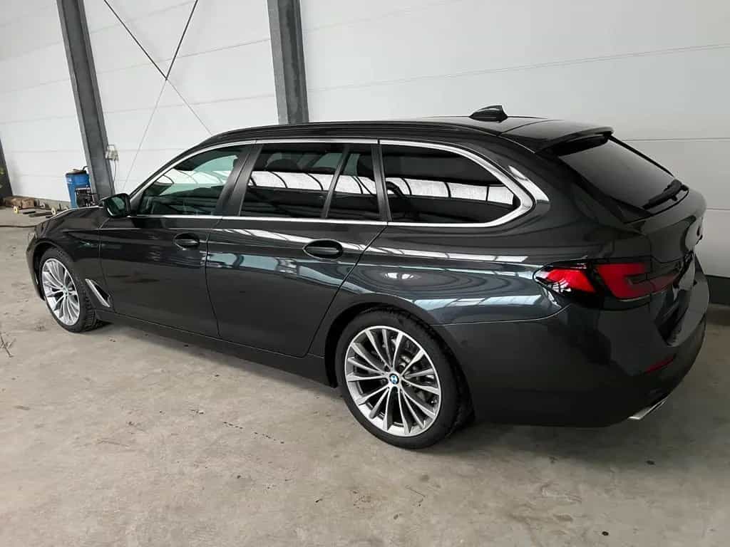 BMW 5 Series 520d Touring+HUD+Park-Assist+Harman-K.+1.Hand. 07/2022-photo-45