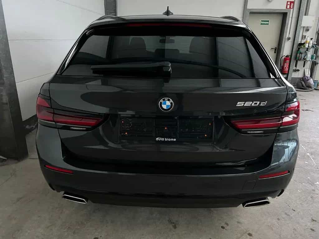 BMW 5 Series 520d Touring+HUD+Park-Assist+Harman-K.+1.Hand. 07/2022-photo-46