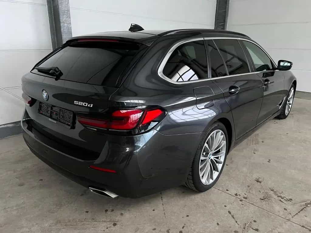 BMW 5 Series 520d Touring+HUD+Park-Assist+Harman-K.+1.Hand. 07/2022-photo-47