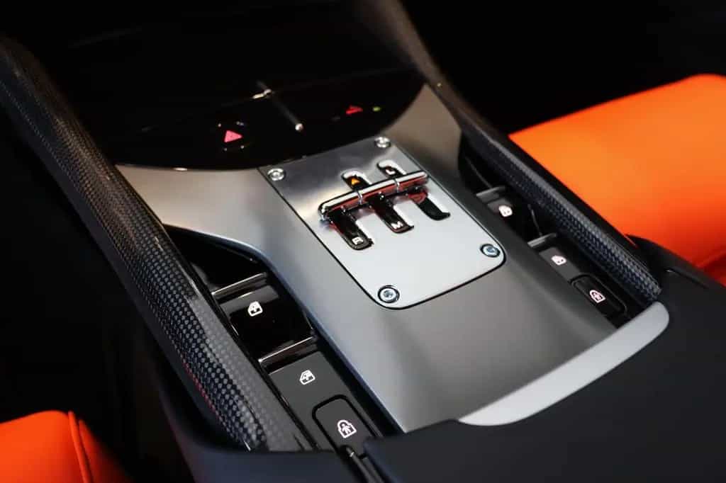Ferrari Purosangue NEW 2026/Mandarin/8xCarbon/Pano/Full 01/2026-photo-21