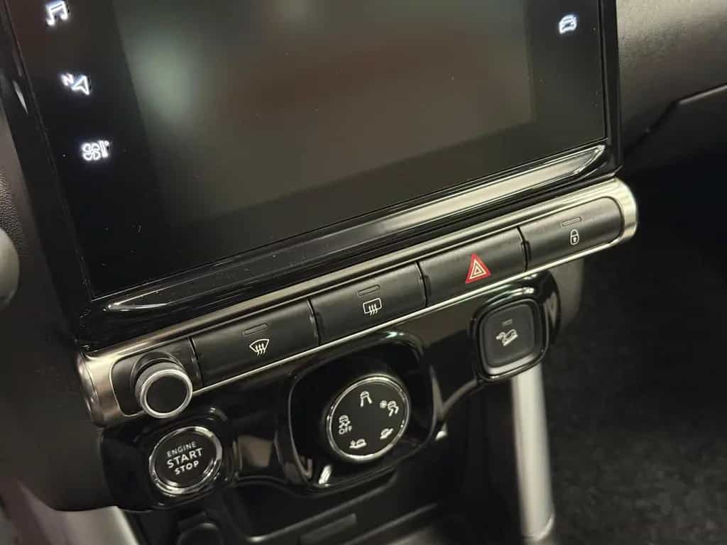 Citroën C3 Aircross 1.2 PureTech Scheckheft LED Head-Up 05/2020-photo-27