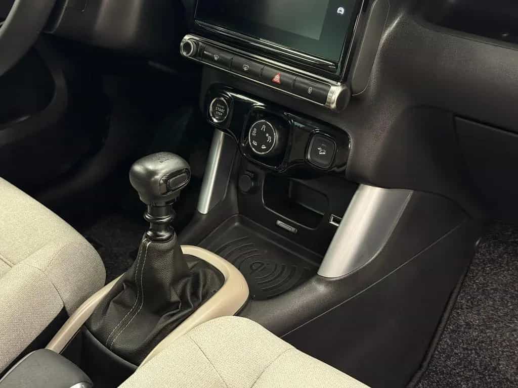 Citroën C3 Aircross 1.2 PureTech Scheckheft LED Head-Up 05/2020-photo-28