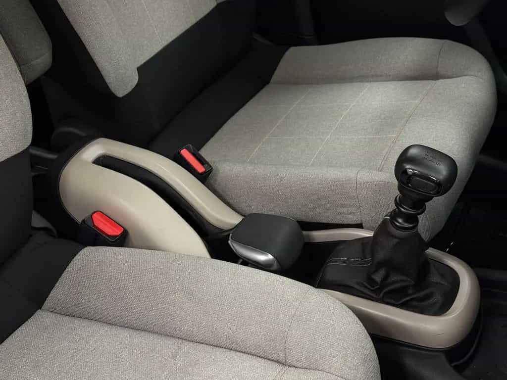 Citroën C3 Aircross 1.2 PureTech Scheckheft LED Head-Up 05/2020-photo-32