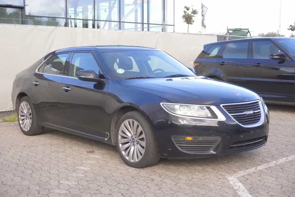 Saab 9-5 2.0 T 220 HP - AUTOMATIC - XENON 02/2011-photo-2