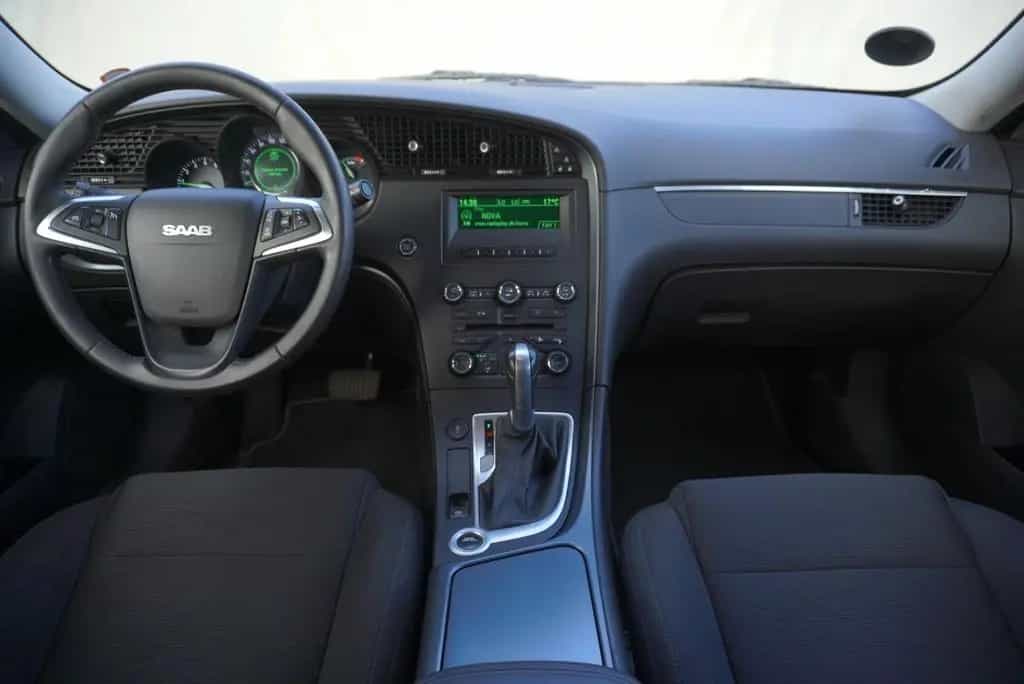 Saab 9-5 2.0 T 220 HP - AUTOMATIC - XENON 02/2011-photo-6