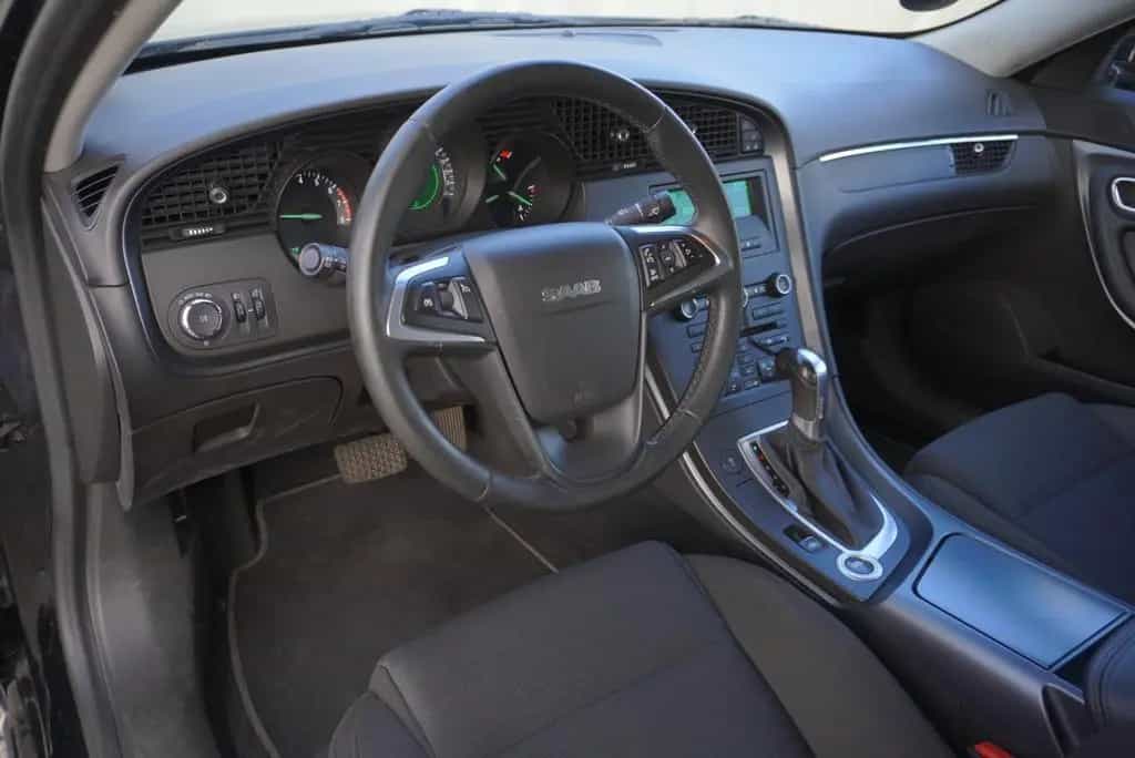 Saab 9-5 2.0 T 220 HP - AUTOMATIC - XENON 02/2011-photo-7