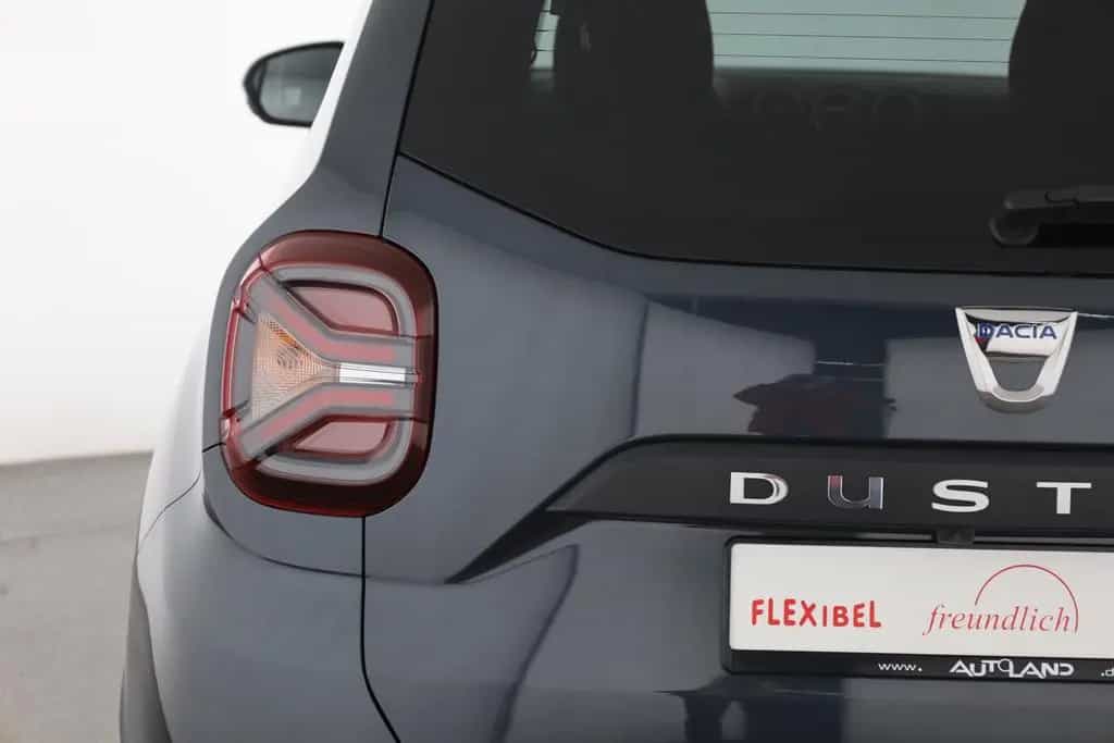 Dacia Duster 1.3 TCe Prestige LED Navi Sitzheizung DAB 03/2022-photo-27