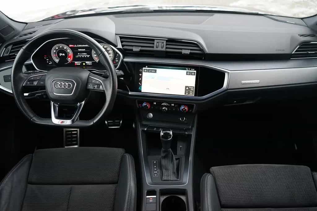 Audi Q3 45 2.0 TFSI S-tronic quattro LED Navi Kamera 07/2019-photo-11