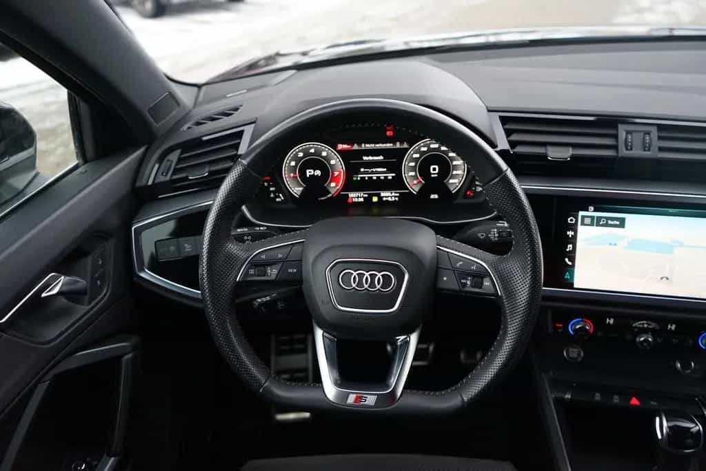 Audi Q3 45 2.0 TFSI S-tronic quattro LED Navi Kamera 07/2019-photo-14