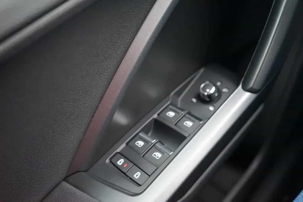 Audi Q3 45 2.0 TFSI S-tronic quattro LED Navi Kamera 07/2019-photo-24