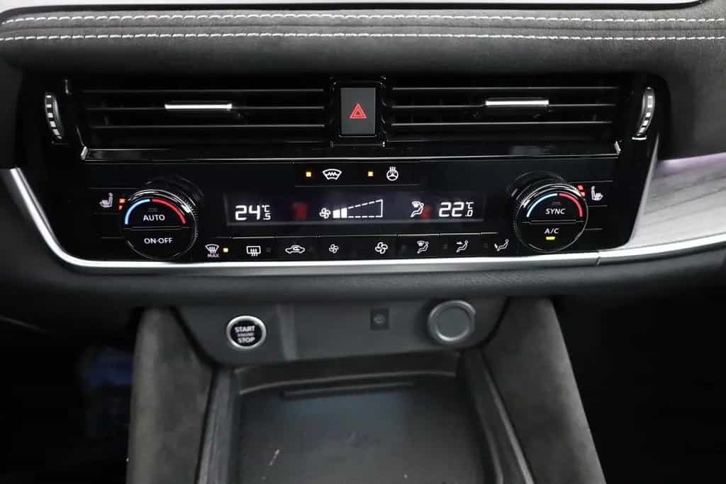 Nissan Qashqai Tekna+ 1.3 Dig-T Aut. Matrix ACC Navi 36 10/2025-photo-11