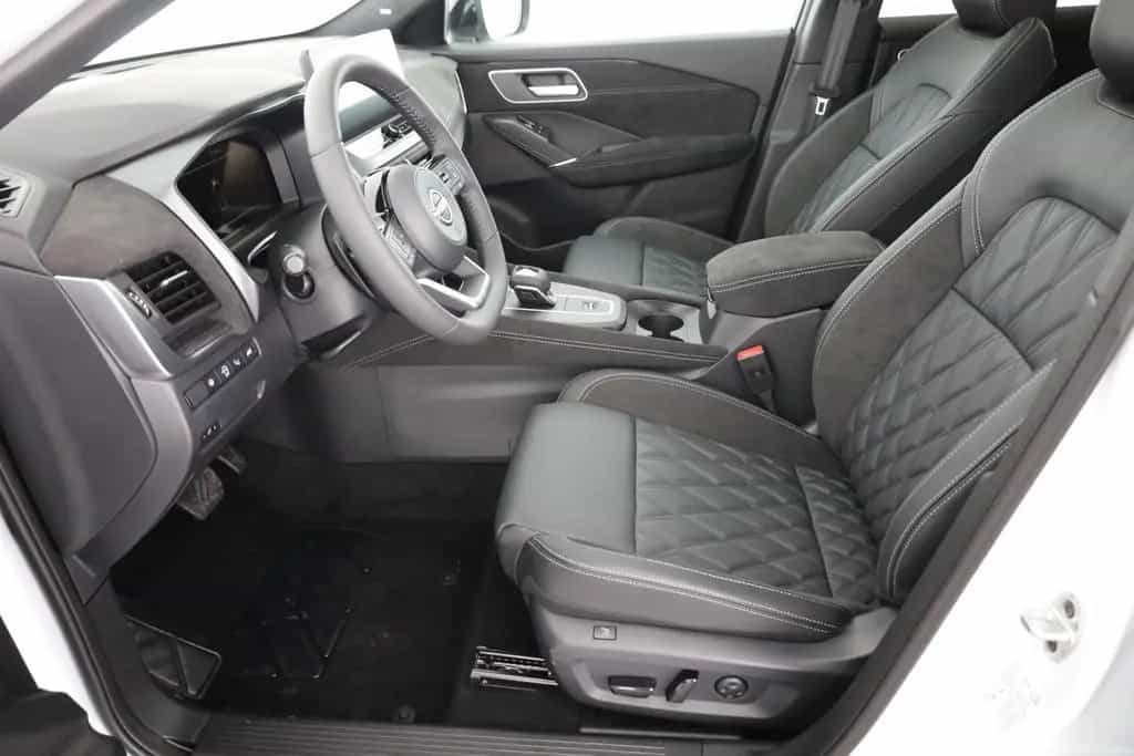 Nissan Qashqai Tekna+ 1.3 Dig-T Aut. Matrix ACC Navi 36 10/2025-photo-21