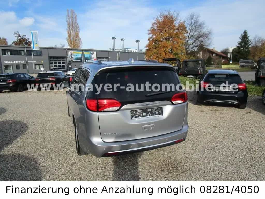 Chrysler Pacifica *el.Türen*7-Sitze*Kamera*Leder* 01/2020-photo-4