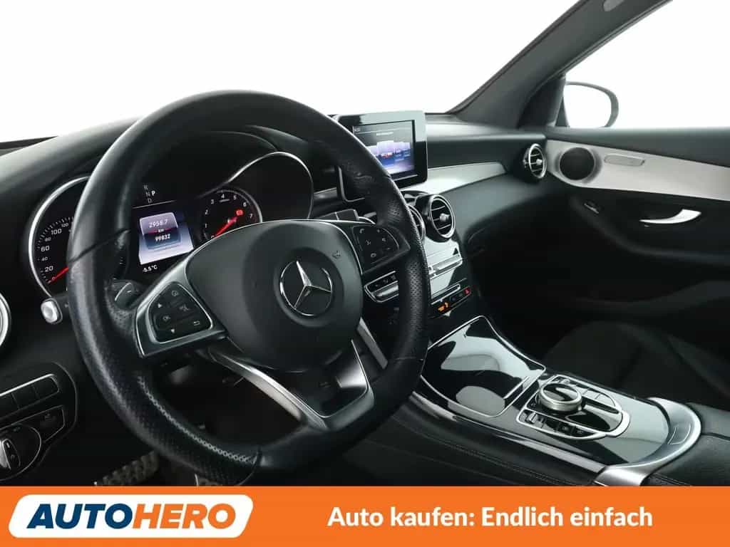 Mercedes-Benz GLC-Class GLC 250 4Matic AMG Line Aut.*NAVI*LED 11/2018-photo-10