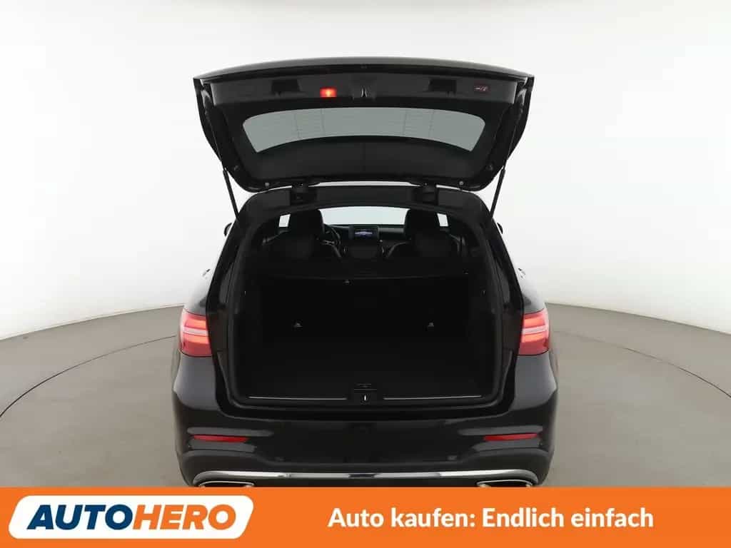 Mercedes-Benz GLC-Class GLC 250 4Matic AMG Line Aut.*NAVI*LED 11/2018-photo-16