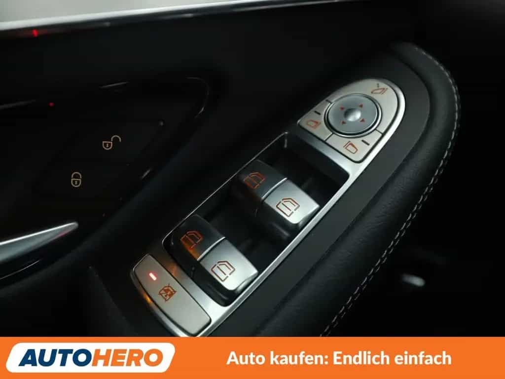 Mercedes-Benz GLC-Class GLC 250 4Matic AMG Line Aut.*NAVI*LED 11/2018-photo-23