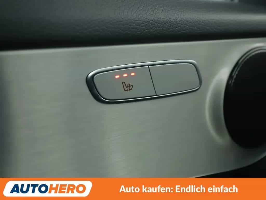 Mercedes-Benz GLC-Class GLC 250 4Matic AMG Line Aut.*NAVI*LED 11/2018-photo-24