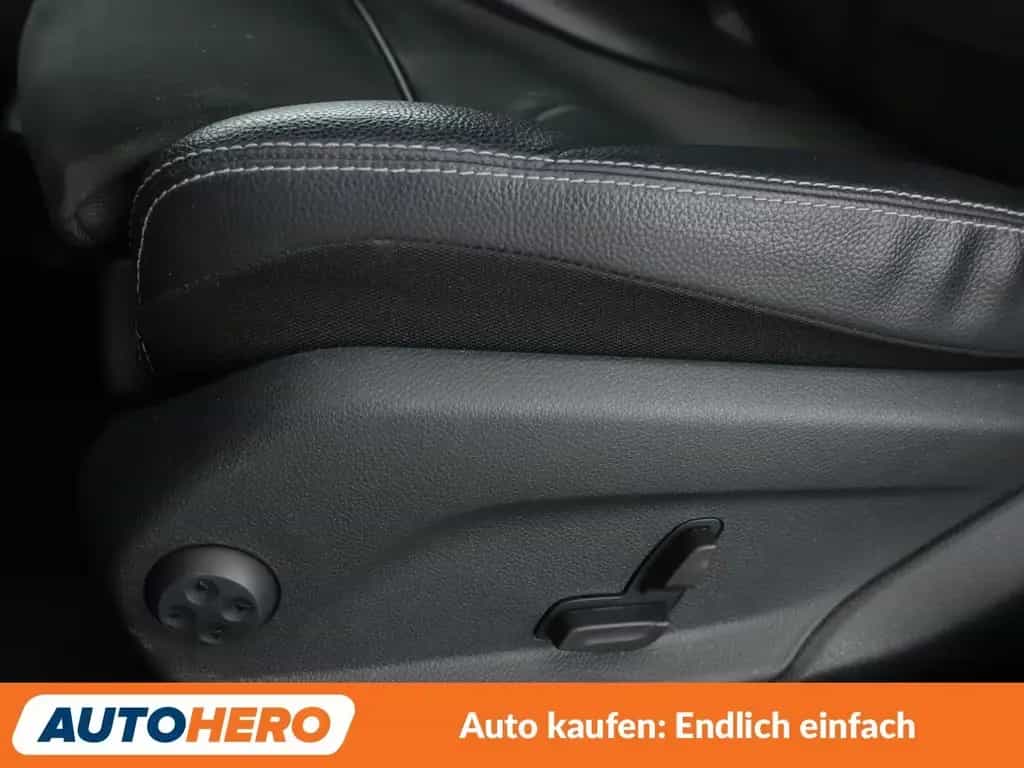 Mercedes-Benz GLC-Class GLC 250 4Matic AMG Line Aut.*NAVI*LED 11/2018-photo-26