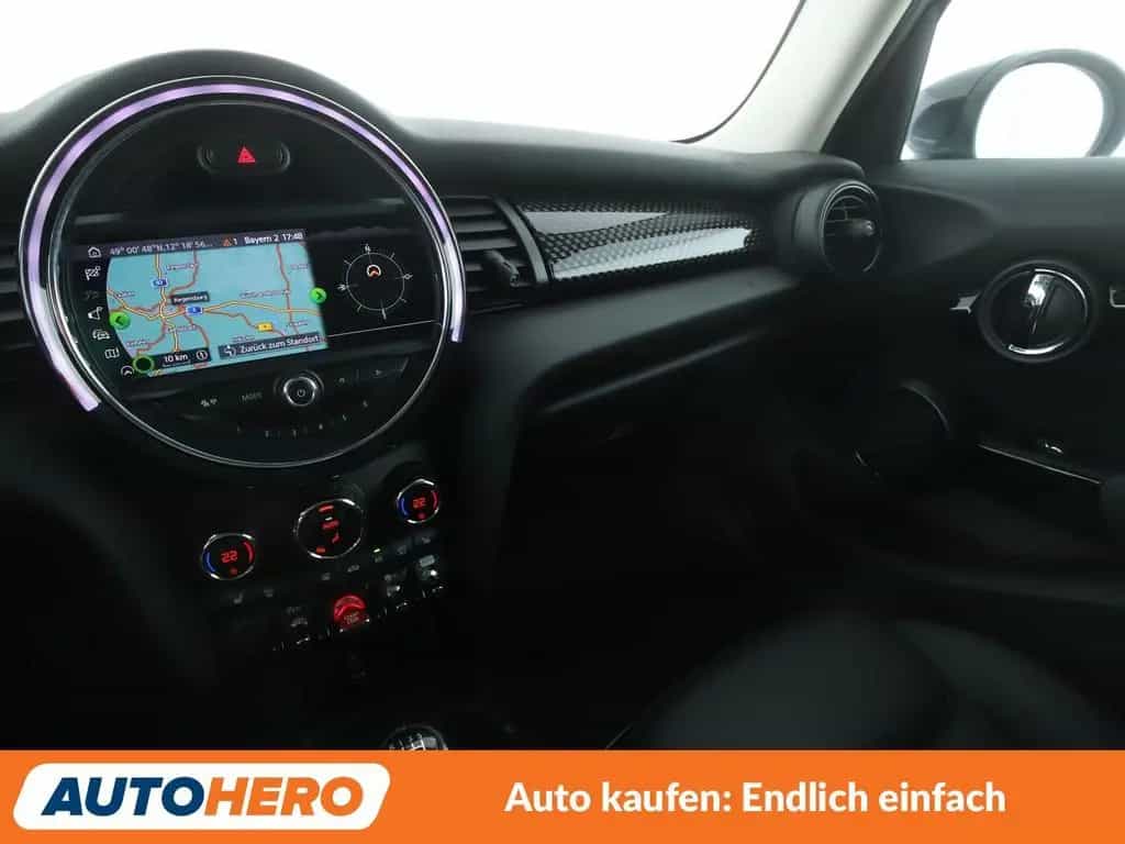 MINI Cooper S *NAVI*PDC*LED*SHZ*TEMPO*KLIMA* 09/2020-photo-25