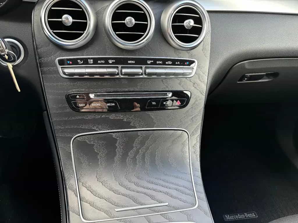 Mercedes-Benz GLC-Class 250 4Matic AHK 01/2019-photo-13