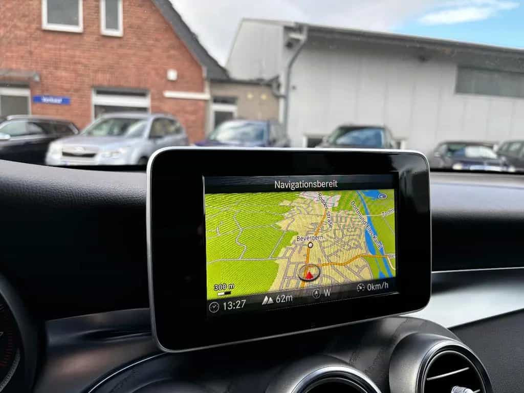 Mercedes-Benz GLC-Class 250 4Matic AHK 01/2019-photo-18