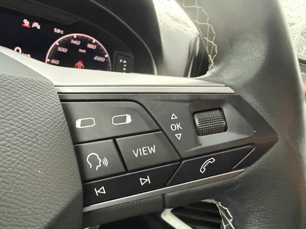 Seat Arona Xperience AHK Rüfa 06/2022-photo-18