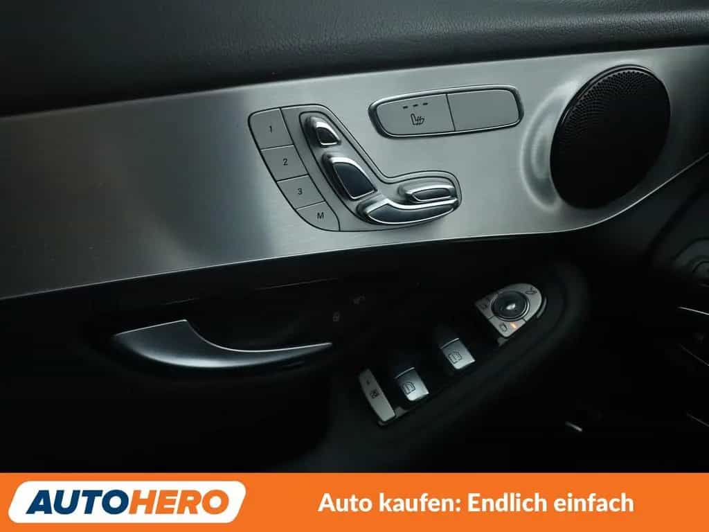 Mercedes-Benz GLC-Class 250 4Matic Exclusive Aut.*NAVI*LED*TEMPO*PDC 10/2017-photo-24