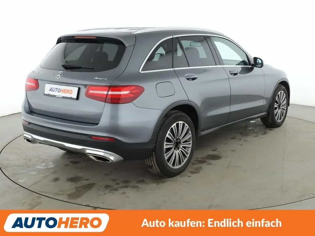 Mercedes-Benz GLC-Class 250 4Matic Exclusive Aut.*NAVI*LED*TEMPO*PDC 10/2017-photo-5