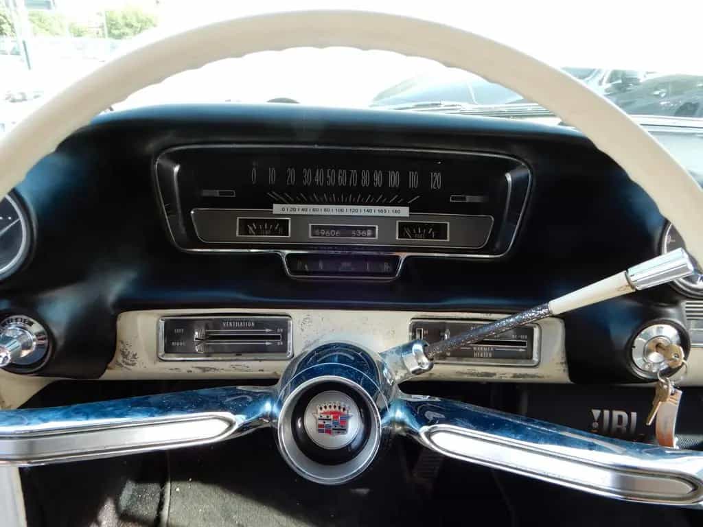 Cadillac Deville Coupe Deville Deutsche  H+Zulassung 09/1960-photo-11