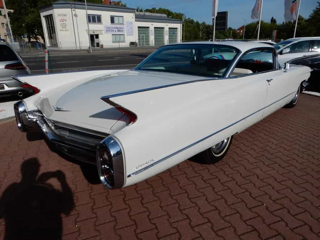 Cadillac Deville Coupe Deville Deutsche  H+Zulassung 09/1960-photo-4