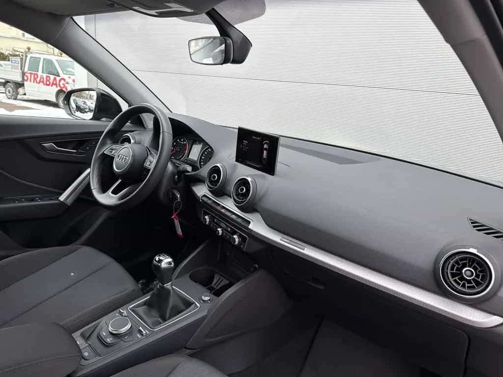Audi Q2 35 TFSI advanced LED Kamera Parkass. 03/2021-photo-12
