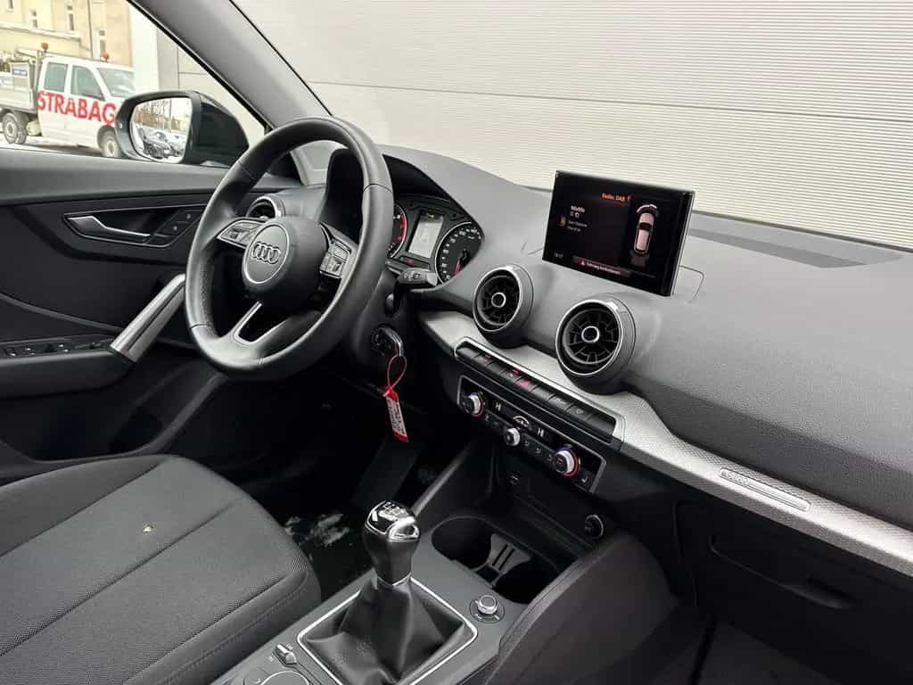 Audi Q2 35 TFSI advanced LED Kamera Parkass. 03/2021-photo-13