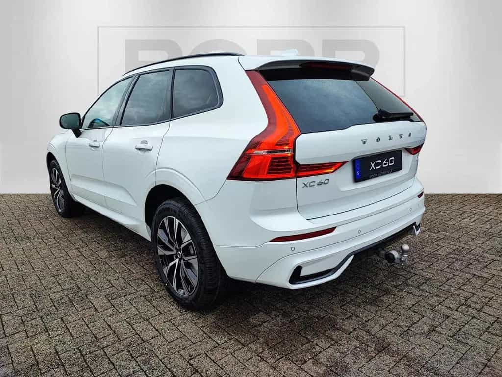 Volvo XC60 B4 AWD Plus Dark 4xSHZ ACC AHK FHZ H/K STHZ 03/2023-photo-22