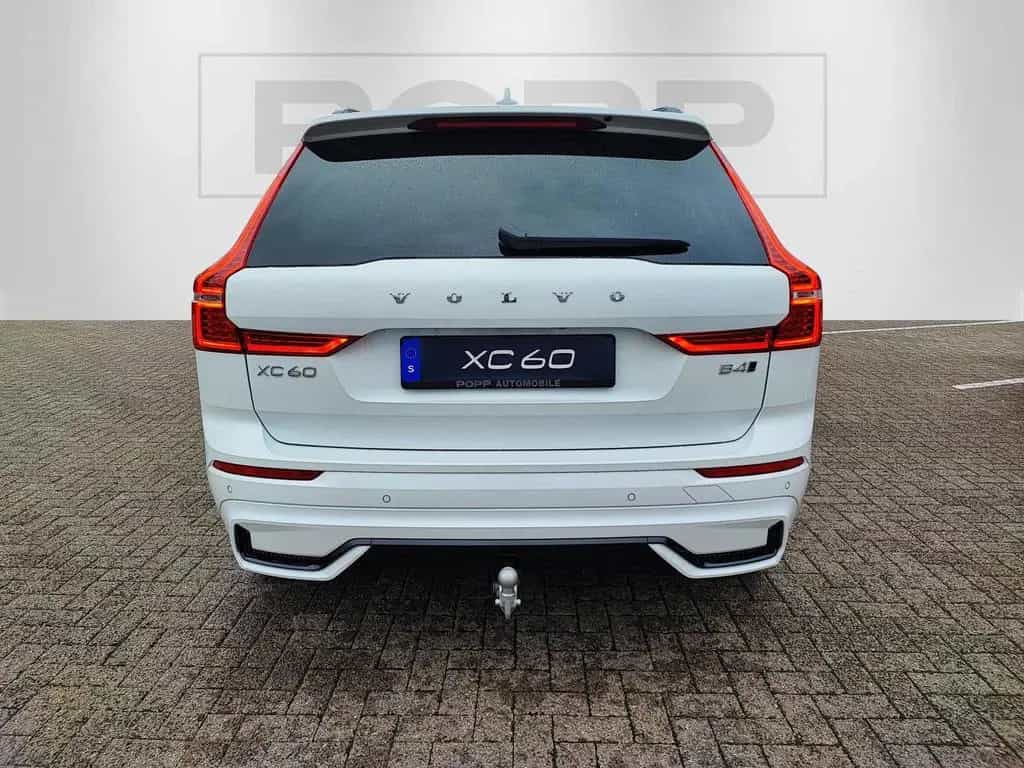 Volvo XC60 B4 AWD Plus Dark 4xSHZ ACC AHK FHZ H/K STHZ 03/2023-photo-23
