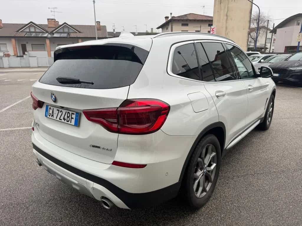 BMW X3 X3 xDrive20d Luxury 05/2020-photo-2