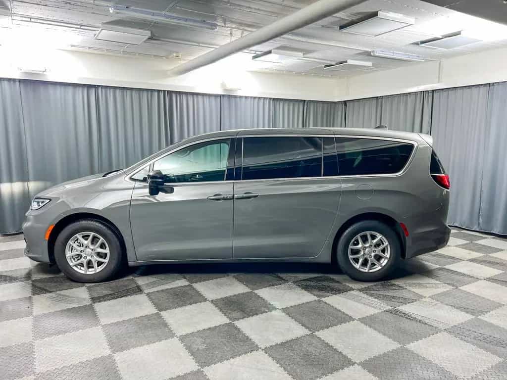 Chrysler Pacifica Select 2026, 360°,Schiebedach, NEUWAGEN null-photo-4