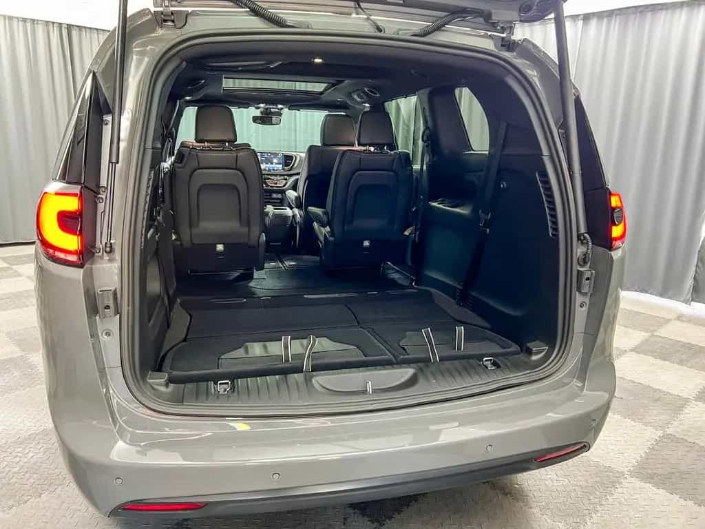Chrysler Pacifica Select 2026, 360°,Schiebedach, 20 Zoll null-photo-16