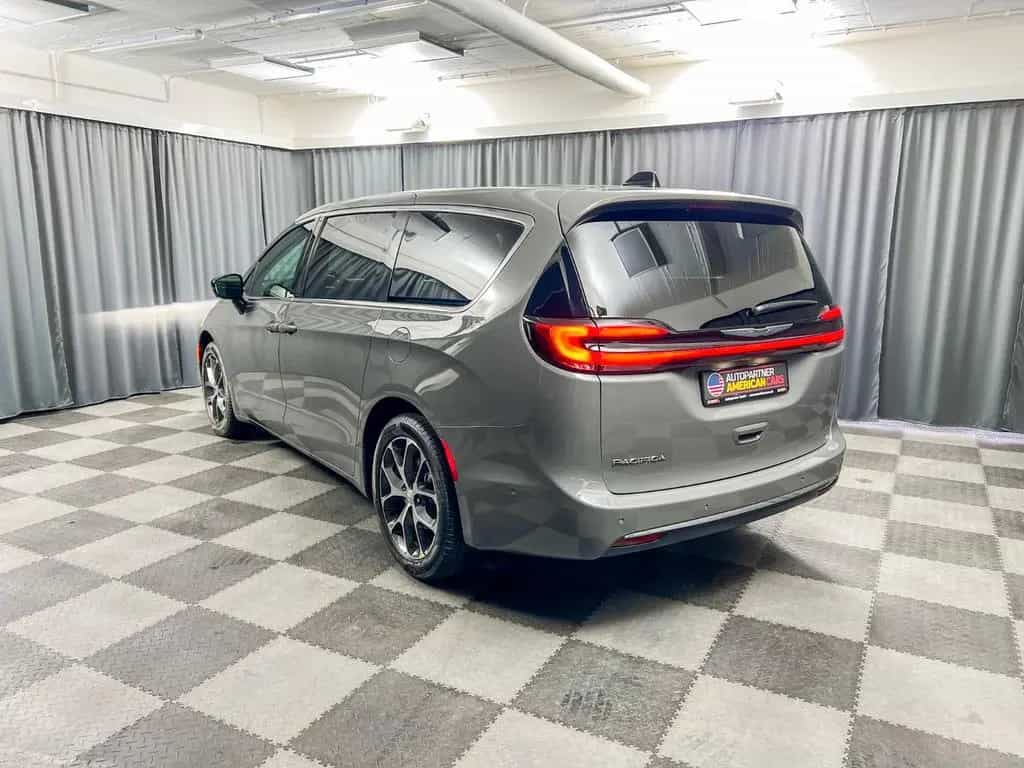 Chrysler Pacifica Select 2026, 360°,Schiebedach, 20 Zoll null-photo-2