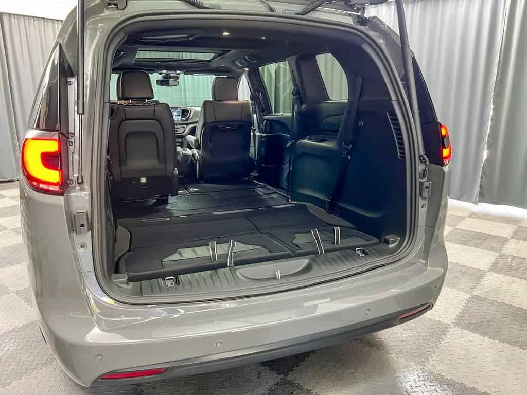 Chrysler Pacifica Select 2026, 360°,Schiebedach, 20 Zoll null-photo-20
