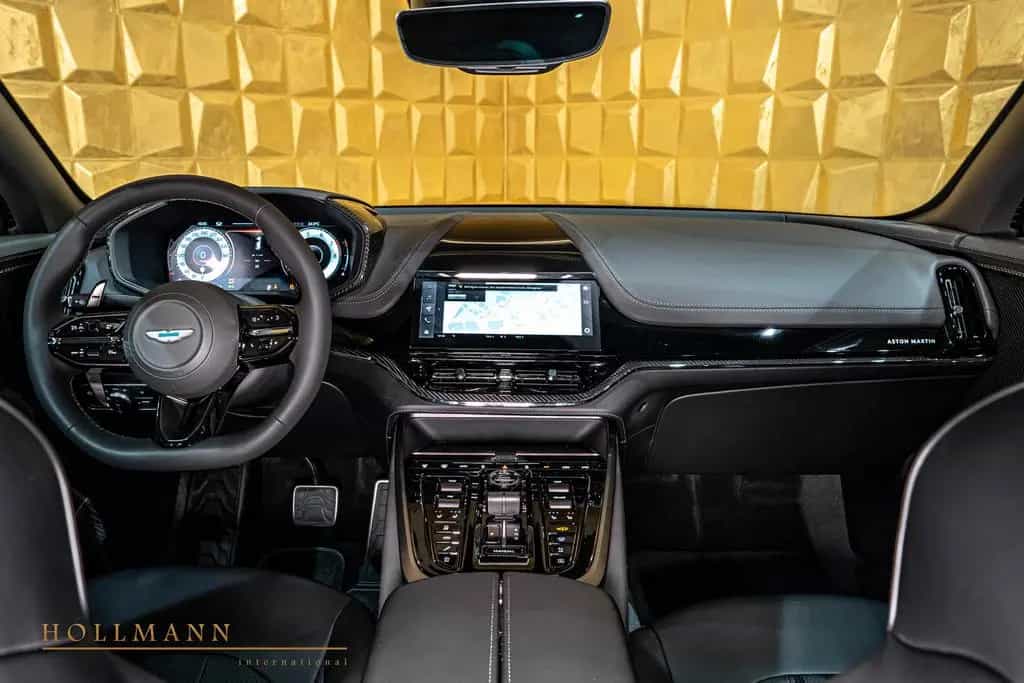 Aston Martin DBX 707 null-photo-22