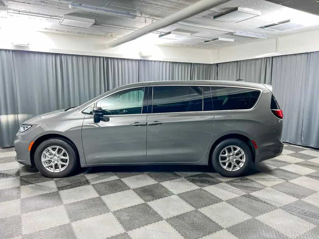 Chrysler Pacifica Select 2026,Leder,7-Sitzer,360°-Kamera null-photo-2