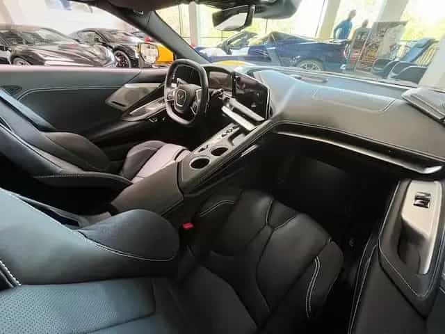 Corvette C8 Coupe 2LT MY 26 GEIGERCARS null-photo-8
