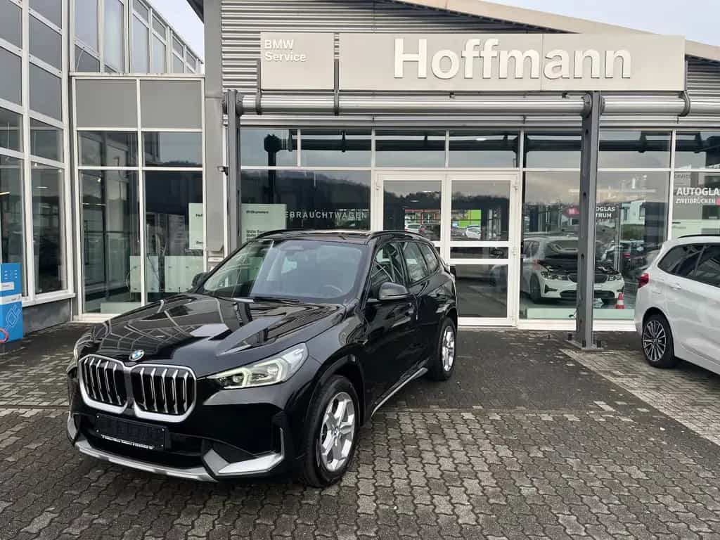 BMW X1 18dA sDrive U11 xLine Sportsitz/AHK/Panorama 02/2023-photo-0