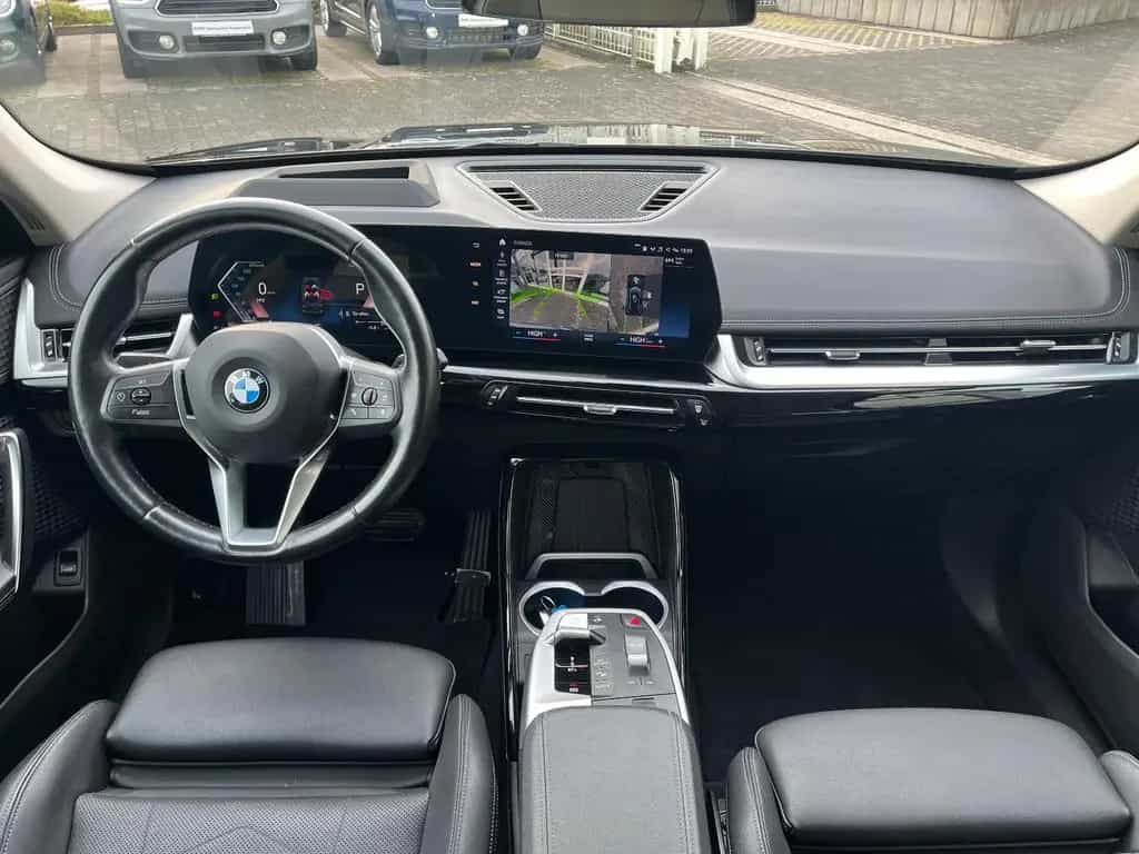 BMW X1 18dA sDrive U11 xLine Sportsitz/AHK/Panorama 02/2023-photo-11