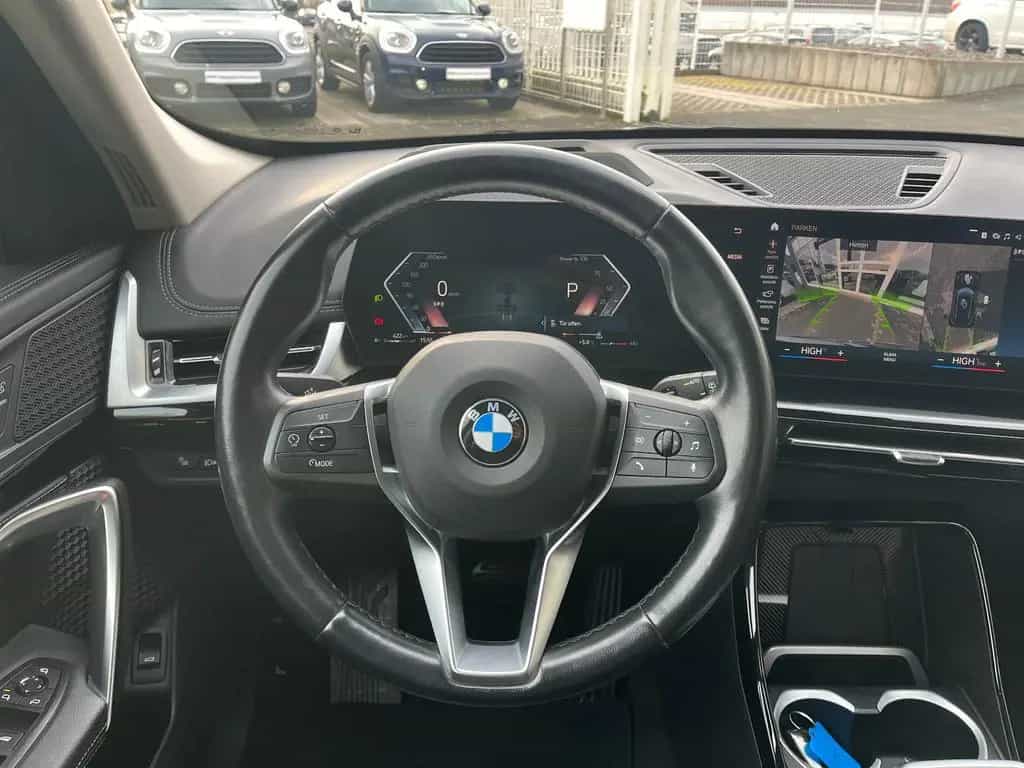 BMW X1 18dA sDrive U11 xLine Sportsitz/AHK/Panorama 02/2023-photo-13
