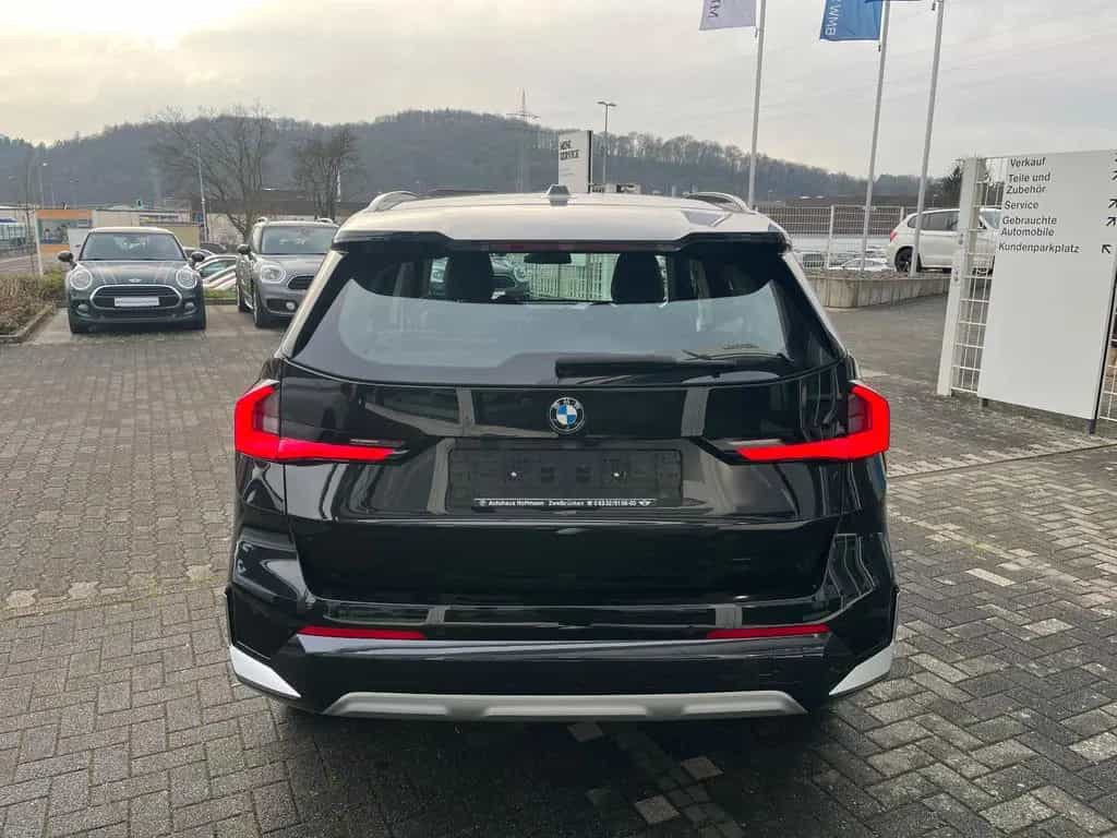 BMW X1 18dA sDrive U11 xLine Sportsitz/AHK/Panorama 02/2023-photo-5
